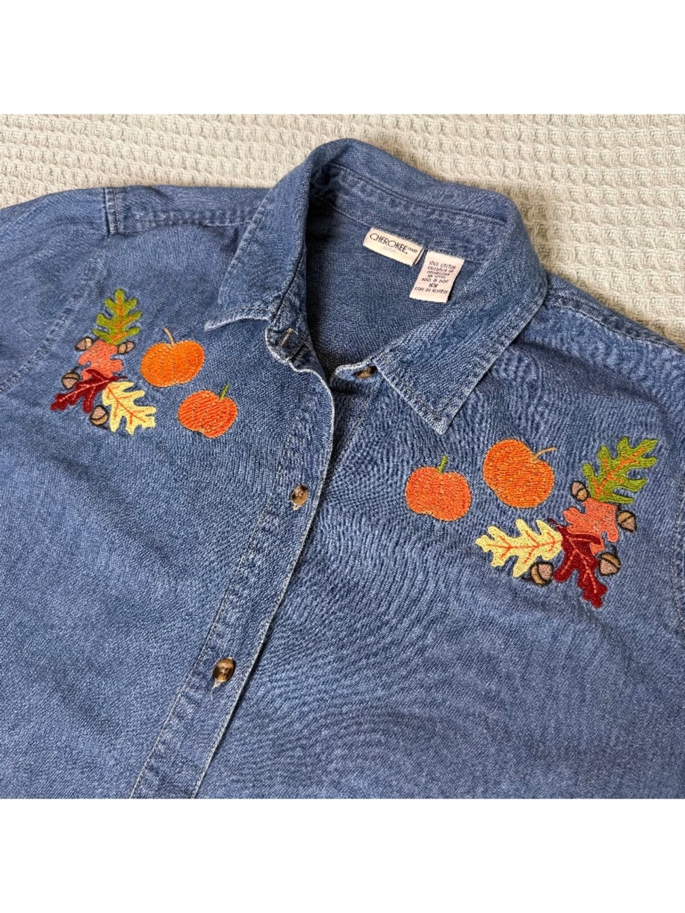 Vintage Cherokee Denim Shirt Womens 16W Embroidered Fall Autumn Pumpkins Teacher